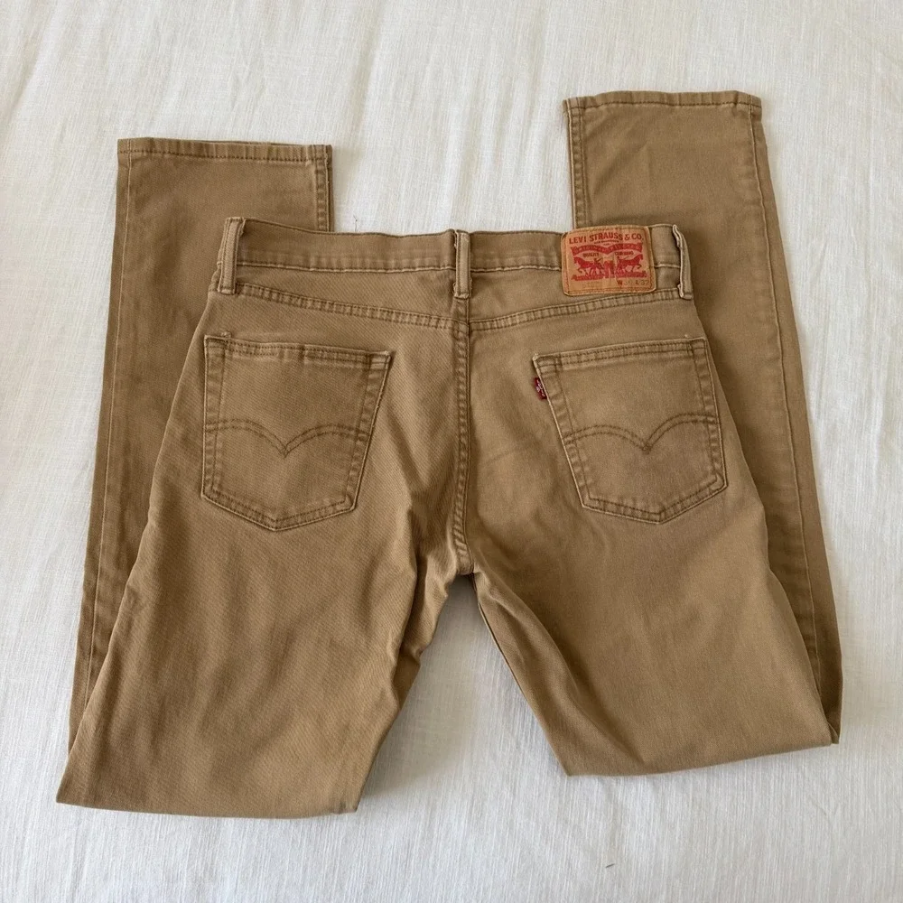 Levi's 513 Mens Khaki‎ Tan Denim Slim Straight Jeans Size 30x32 Neutral Classic
